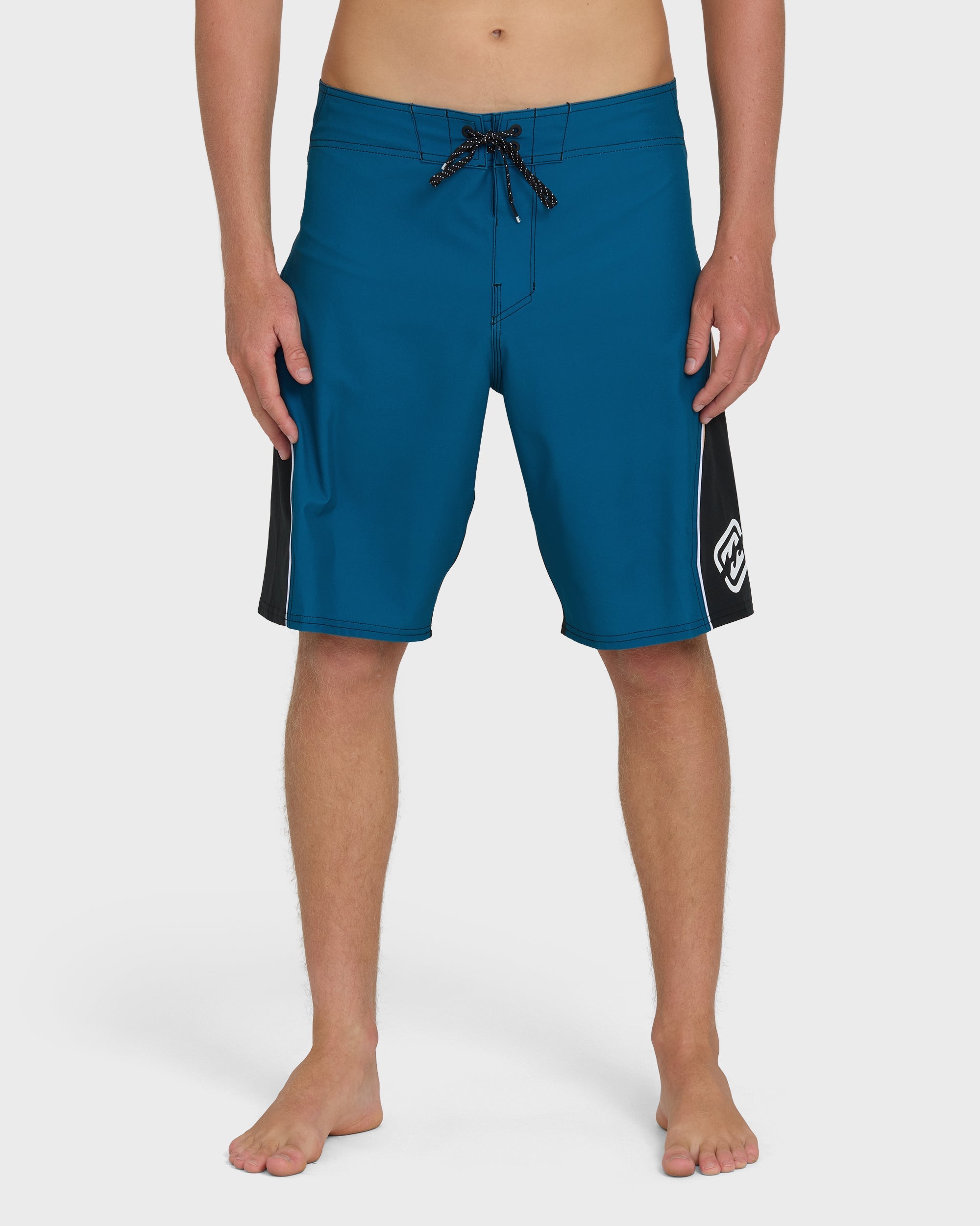 Straddie Pro Hi 20 Boardshorts - Tropical Teal